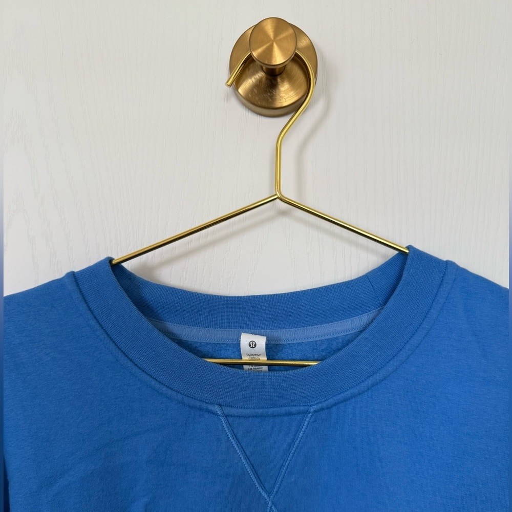 LULULEMON Blue Crewneck Sweatshirt 💙